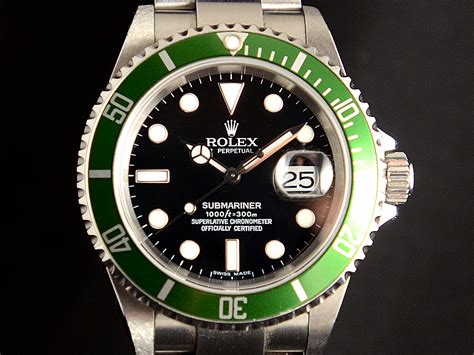 rolex submariner ghiera verde al polso|rolex submariner verde.